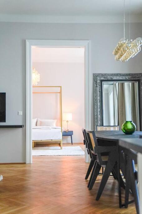 Boutique Suite Near Museum District Vienna Exterior photo